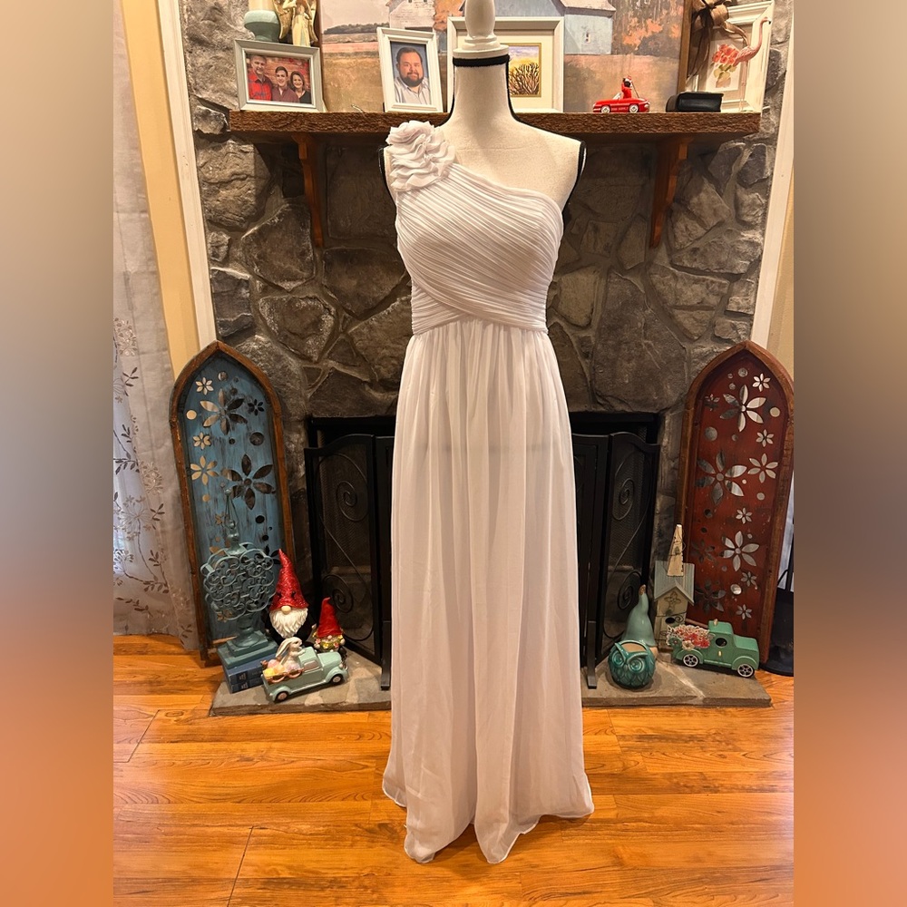 Elegant White One-Shoulder Dress Ever Pretty Brand Formal Dress
